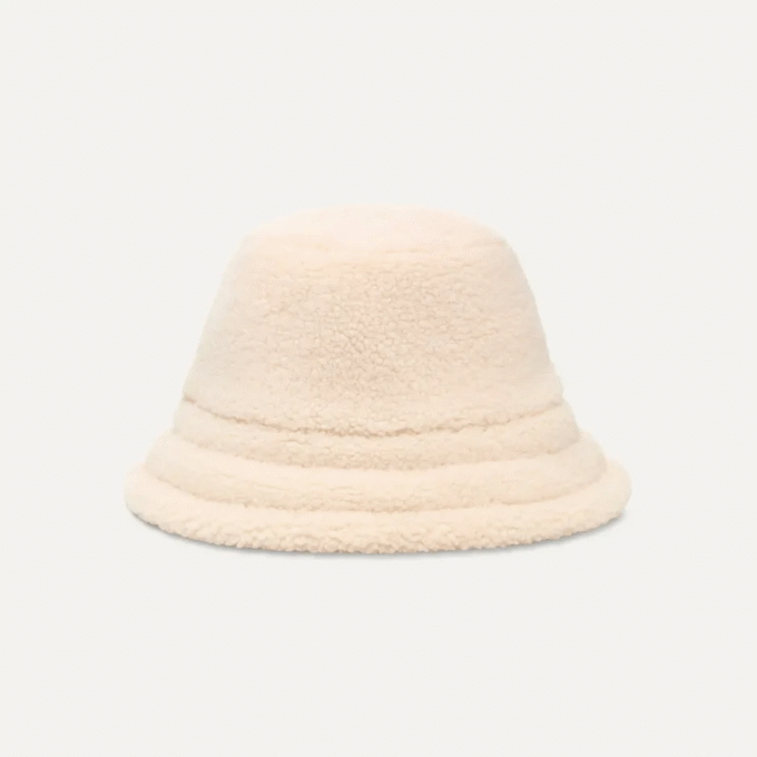 AW UGGfluff Rev Hat AW UGGfluff Rev Hat
