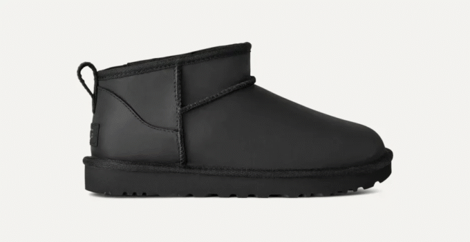 Classic Ultra Mini Leather Classic Ultra Mini Leather