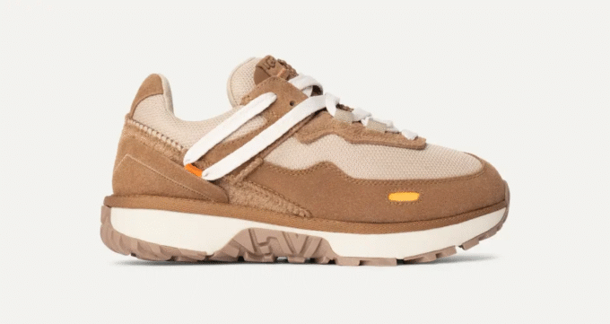 UGG RetroFi Low